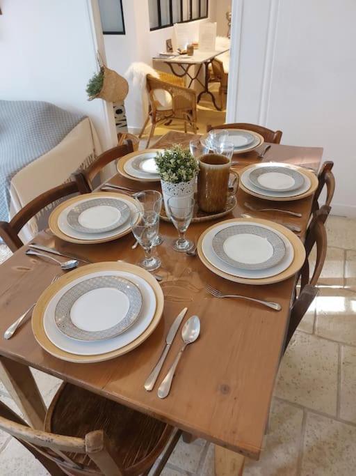 מרלי-לה-רואה Chez Laurette - Charming Apartment In Historic Village Near Versailles מראה חיצוני תמונה